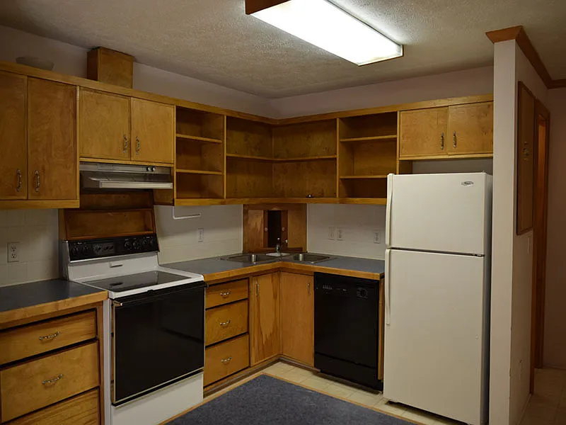 R1 Zoning; Walk to Campus! Centrally Located! — Photo 3