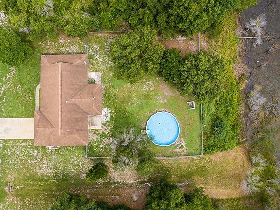 5th image of 2766 Welton Cir