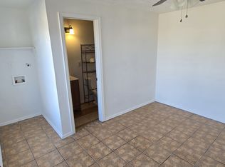 1805 N Valley Dr, Las Cruces, NM 88007