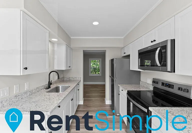 1850 Picadilly Cir — Photo 7