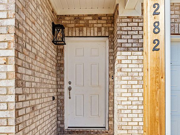 3rd image of 282 Brier Estate Dr