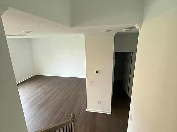 5th image of 728 Roy Adams Rd