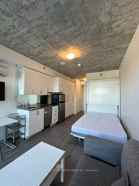 Studio, $1,450 — Photo 3