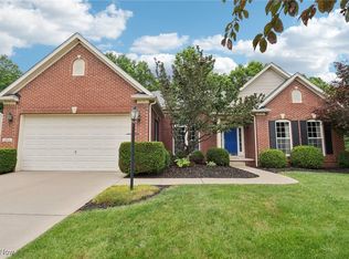 683 Chilham Cir, Uniontown, OH 44685