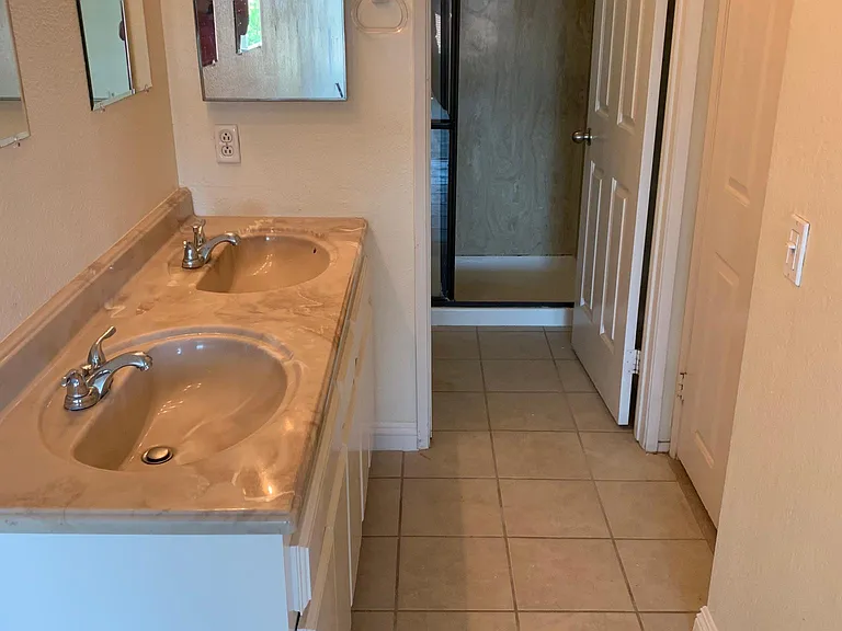 2425 Cranston Dr #202 — Photo 10