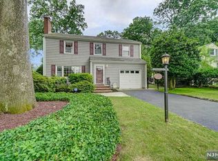 75 Chestnut St, Nutley, NJ 07110