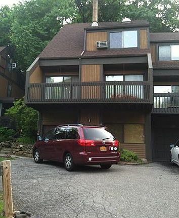 2nd image of 110 Ogden Ave