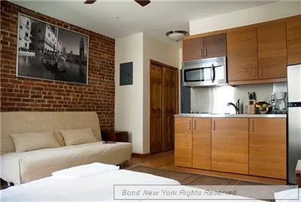 Rented by Bond New York | media 30