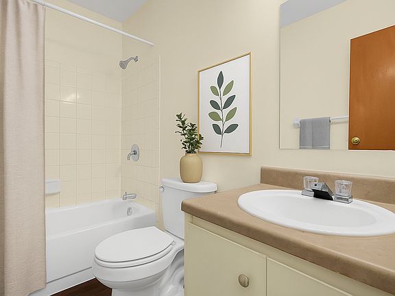 5th image of 2984 Sandridge Ave #2984