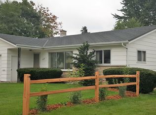 127 Charlton St, Beaver Dam, WI 53916