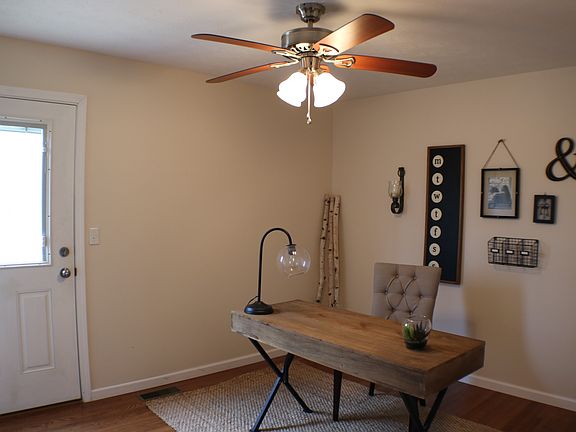 First floor bedroom/dining room/office space