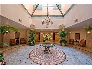 4th image of 11500 San Vicente Blvd APT 414