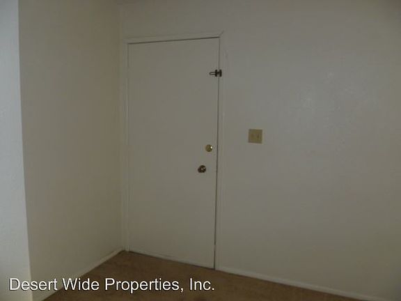 3rd image of 1266 E Loma Vista Dr