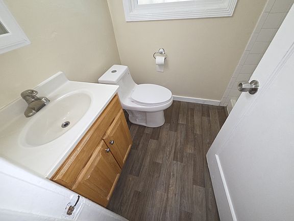 3rd image of 1743 84th Ave