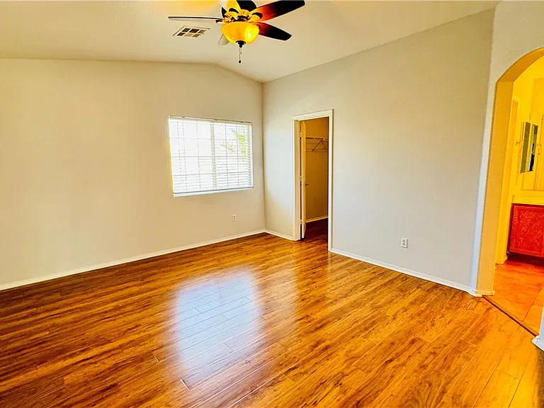 1586 Peaceful Pine St — Photo 37