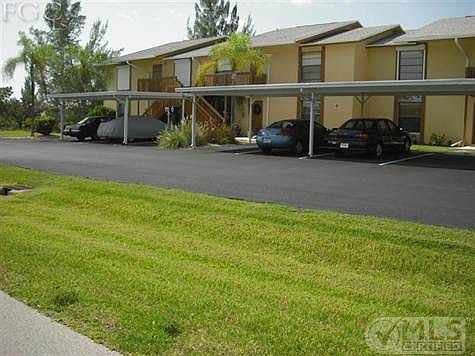 4th image of 521 SW 47th Ter APT 102