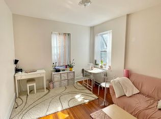 47 Symphony Rd APT 403, Boston, MA 02115