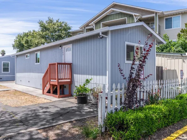 160 Plaza Drive, Santa Rosa, CA 95407