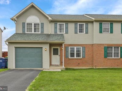 2010 Girard Ave, West Lawn, PA, 19609