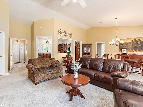 4th image of 7197 Eaglepoint Dr