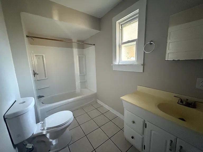 331 Cedar Ave #3 — Photo 6