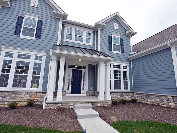 Located on 0011 in Parkwood in New Albany, OH