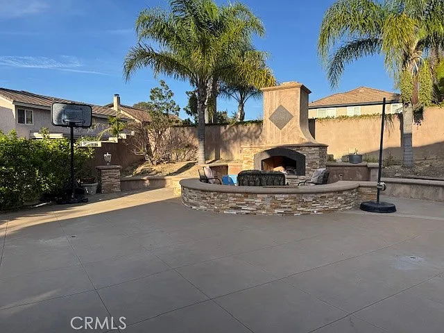 6508 E Marengo Dr — Photo 2