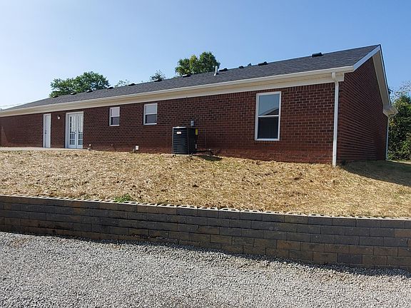 2nd image of 133 Old Highway 44 E