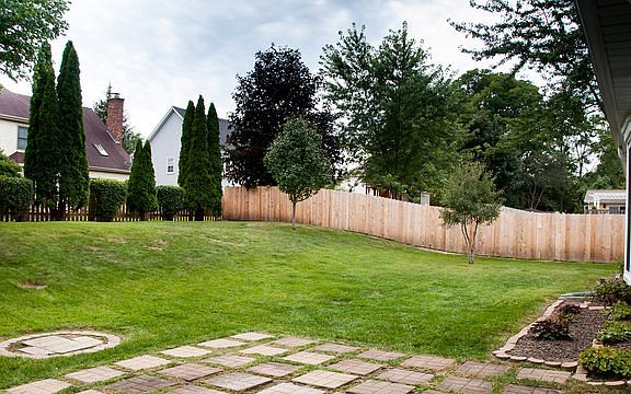 4th image of 515 Andrew Ln