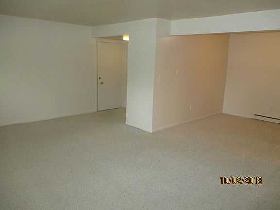 3rd image of 4955 Century Dr APT 2