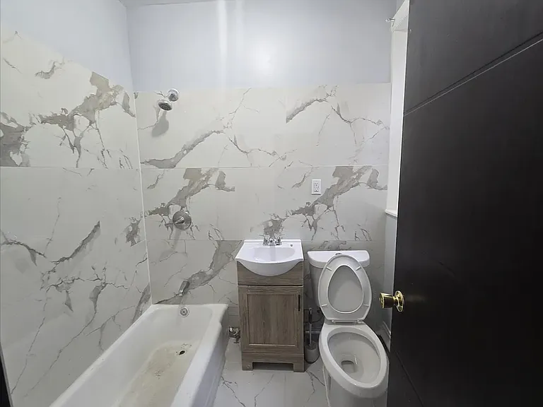 3411 Church Ave #2 — Photo 6
