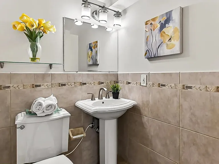 7721 Tremayne Pl #215 — Photo 2