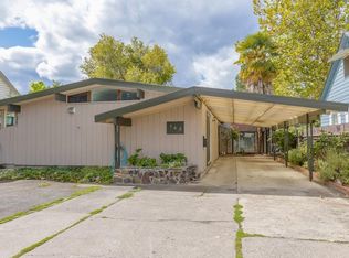 143 N Columbus Ave, Medford, OR
