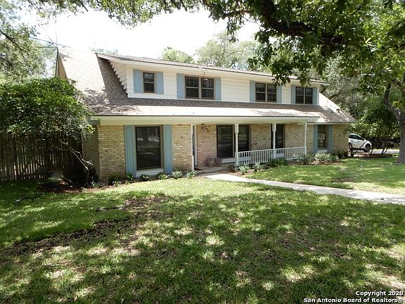 2nd image of 239 Yosemite Dr