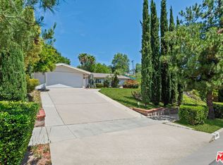 20315 Clark St, Woodland Hills, CA 91367