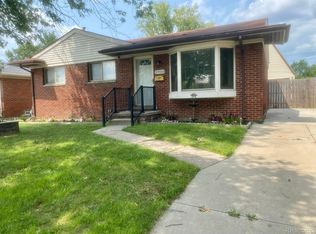 29160 Palmer St, Inkster, MI 48141