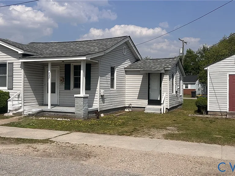 237 S 12th Ave — Photo 1