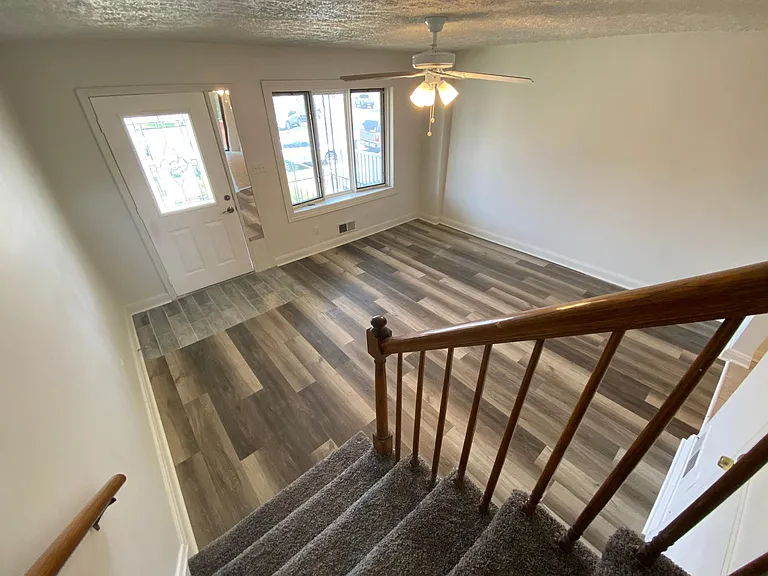 446 Grovethorn Rd — Photo 12