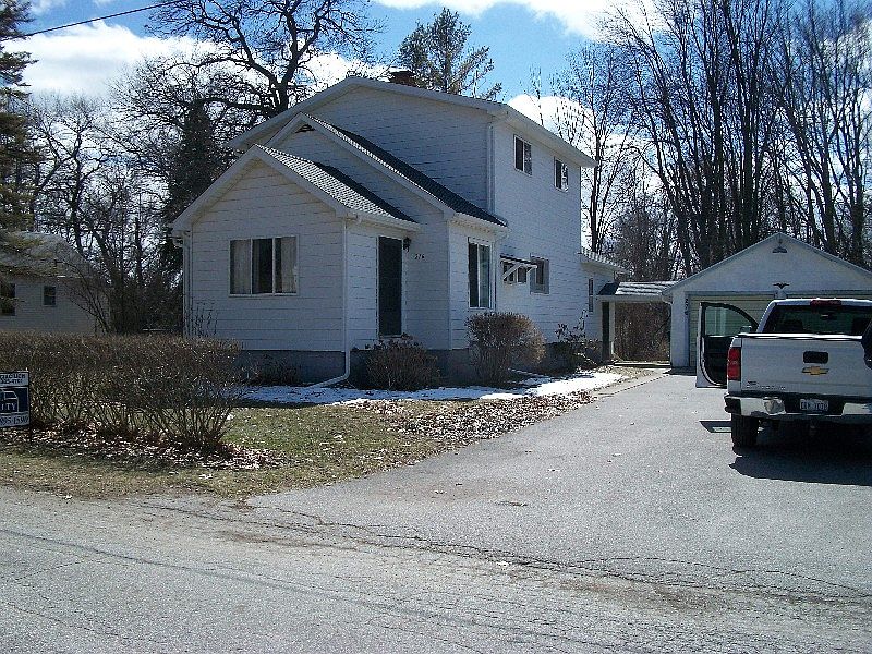 1st image of 276 Oakdale Dr