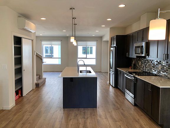 2nd image of 13706 Manor Way #B2