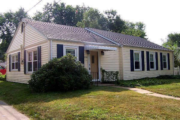 1st image of 5024 N Longview Pl