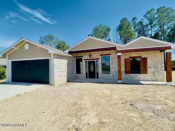 2nd image of 600 Avenue A