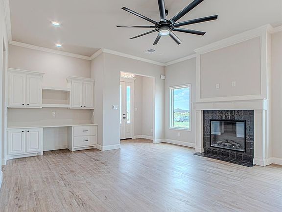 4th image of 1407 Quincy Ave