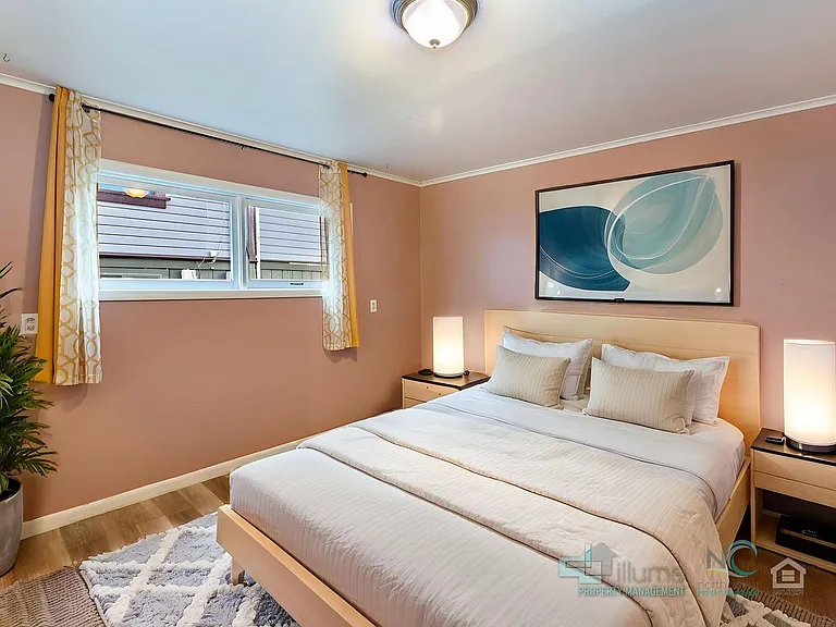 301 Alameda Ave — Photo 18