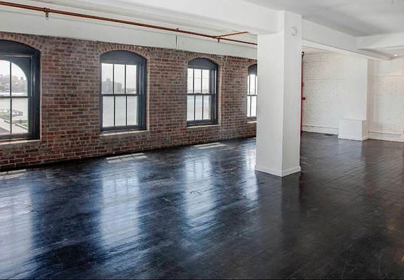 3rd image of 85 South St APT 7F