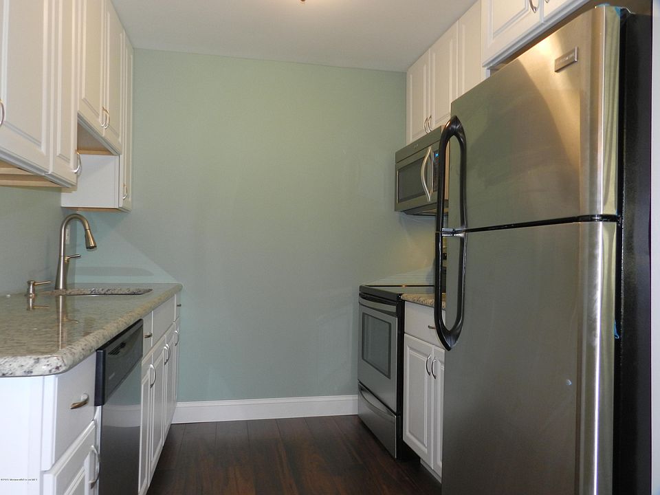 1st image of 1033 Aberdeen Drive #B