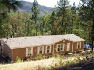 614 Danconia Dr, Trail, OR 97541