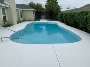 302 Aralia Cir, Panama City Beach, FL 32408