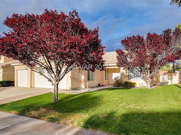2nd image of 3124 Villa Colonade Dr