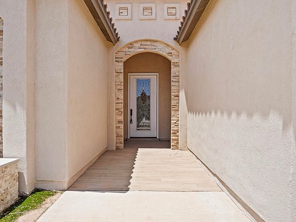 4th image of 12357 Desert Dove Ave